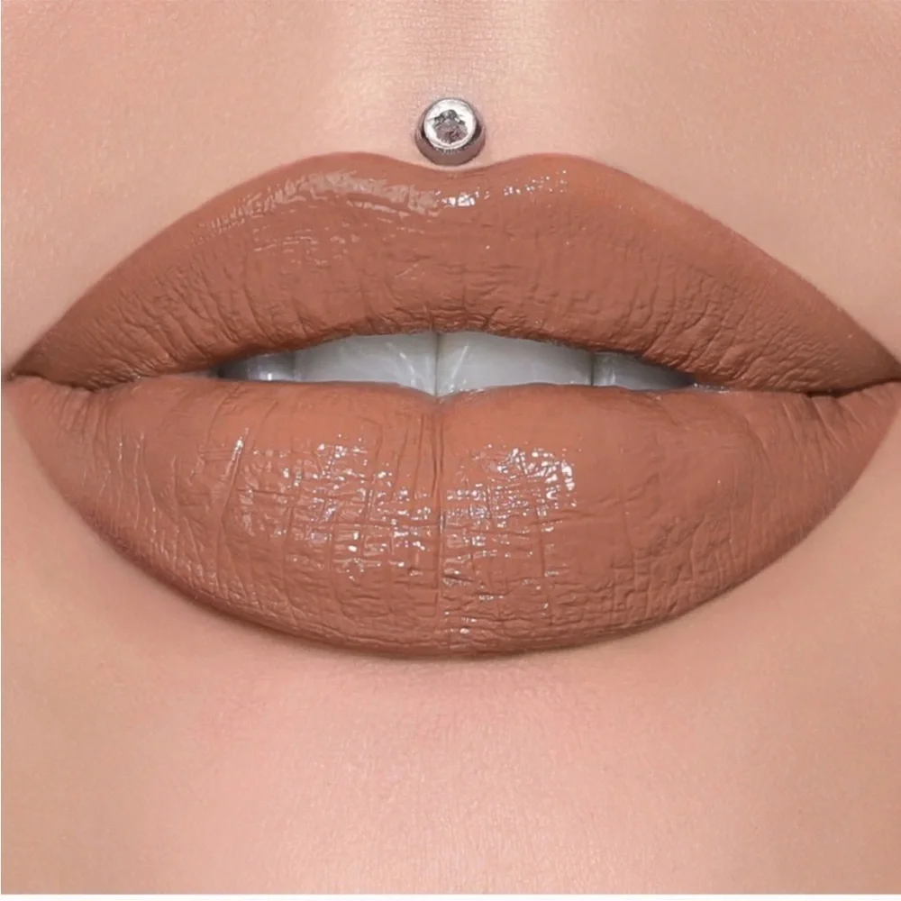 Mannequin Jeffree Star Supreme Lip Gloss NIB